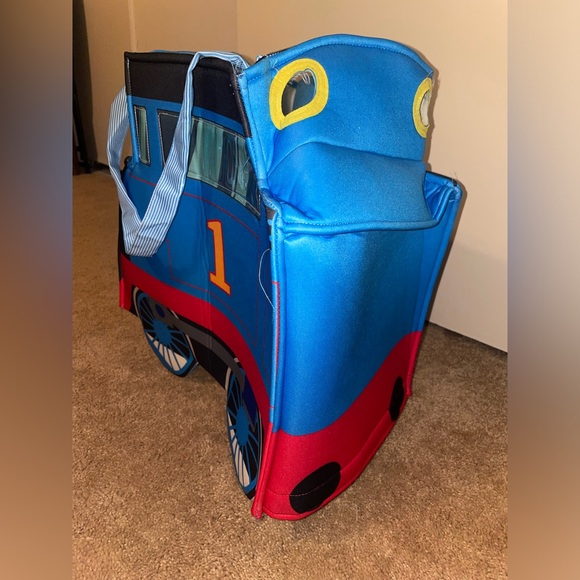 Spirit Thomas The Train Costume - Picture 6 of 8